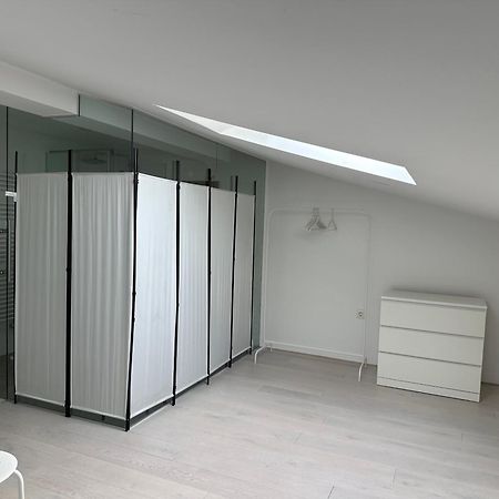 לובליאנה Black & White Apartments Rozna Dolina מראה חיצוני תמונה