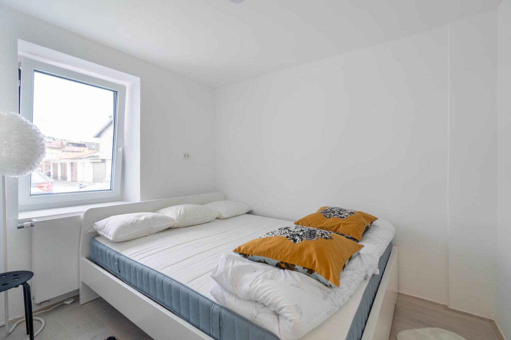 לובליאנה Black & White Apartments Rozna Dolina מראה חיצוני תמונה
