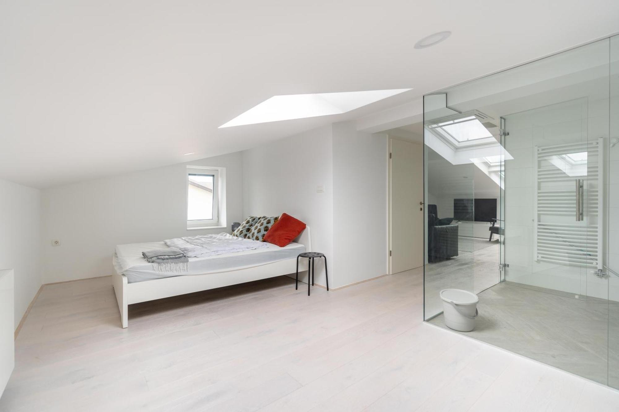 לובליאנה Black & White Apartments Rozna Dolina מראה חיצוני תמונה