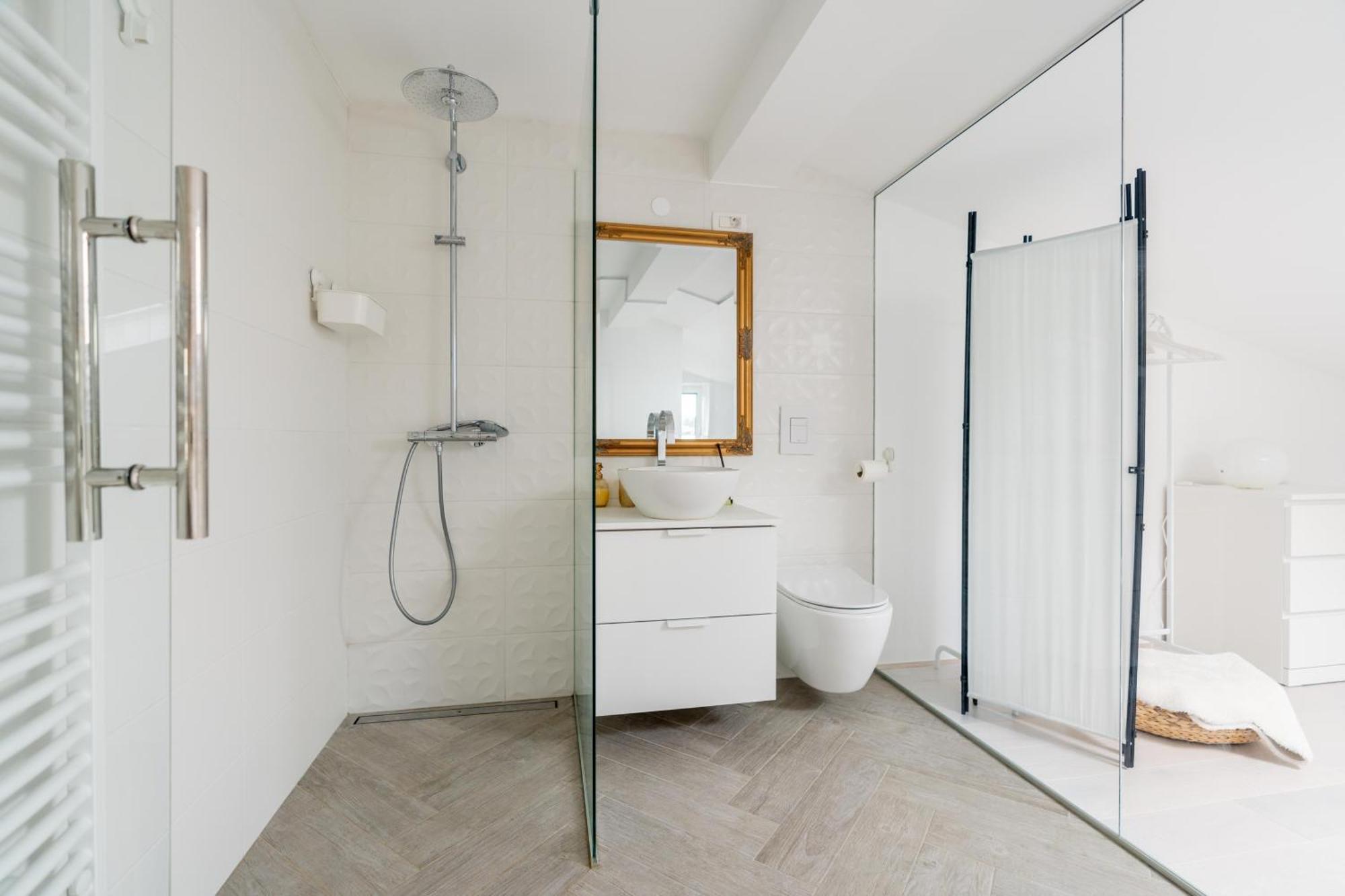 לובליאנה Black & White Apartments Rozna Dolina מראה חיצוני תמונה