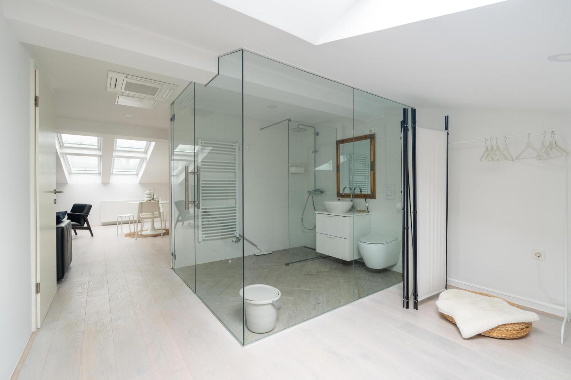 לובליאנה Black & White Apartments Rozna Dolina מראה חיצוני תמונה
